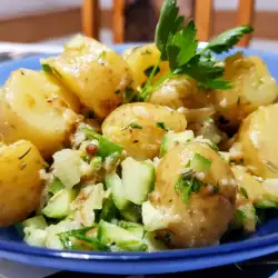 Картофена салата с чесън