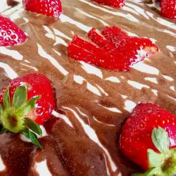 Безглутенов десерт с ягоди