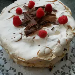 Малинова торта с брашно
