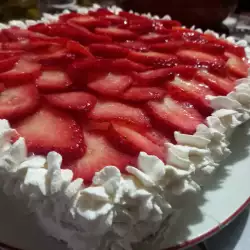 Плодова торта с ягоди