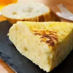 Солен пай със сирене