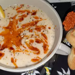 Турска пилешка супа с ориз и леща