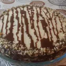 Шоколадова торта с вафлени кори и халва