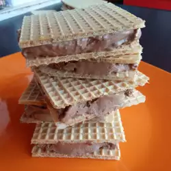 Вафлени сандвичи с шоколадов сладолед
