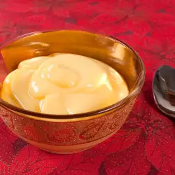 Яйчен крем с прясно мляко
