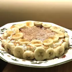 Десерт с банани без печене
