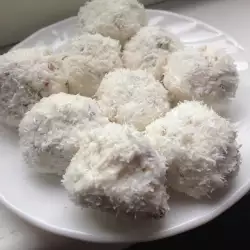 Диетични сладки с кокосови стърготини