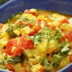 Зеленчукова супа с риба тон
