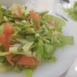 Зелена мешана салата