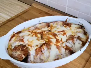 Мусака с патладжан и вкусен сос