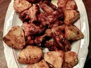 Мариновани крилца и картофи на еър фрайър