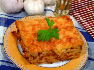 Макарони с домати