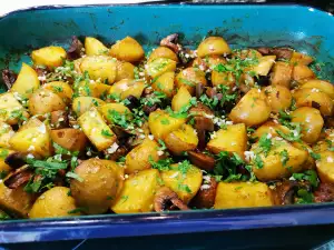 Златисти печени картофи с гъби по арабски