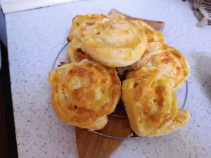 Кашкавалки с кисело мляко и моцарела