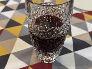 Ликьор от пресни плодове