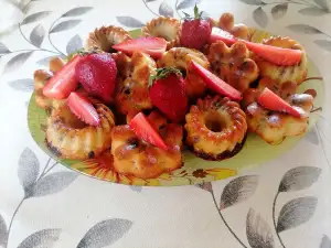 Мини кексчета с ягоди и шоколад
