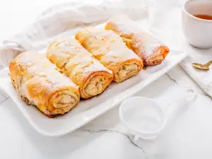 Най-лесните ябълкови щруделчета у дома