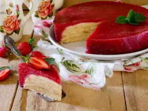 Палачинкова торта с ягоди - без печене и без грешка