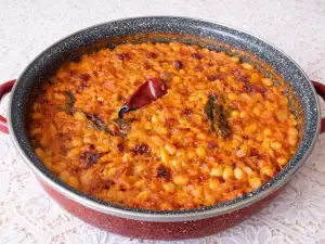 Печен боб по селски