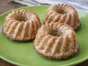 Ябълкови мъфини с чия и моркови