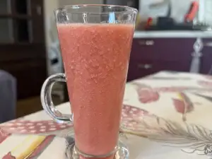 Смути с диня, лайм и банан