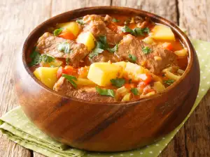 Италианско телешко задушено (Спецатино)