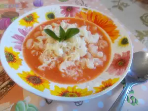 Доматена супа с макарони