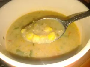 Супа с киноа и царевица
