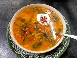 Пролетна супа със спанак и ориз