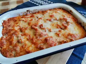 Талиатели с кайма и доматен сос на фурна