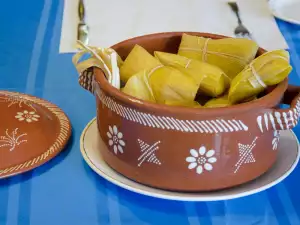 Тамалес