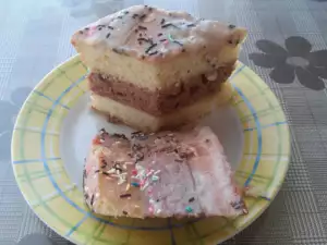 Трипластна торта