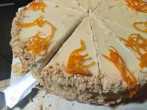 Пандишпанова торта с млечен крем и бял шоколад