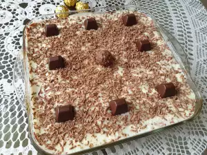 Бърза и вкусна бисквитена торта