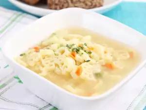 Китайска супа с макарони