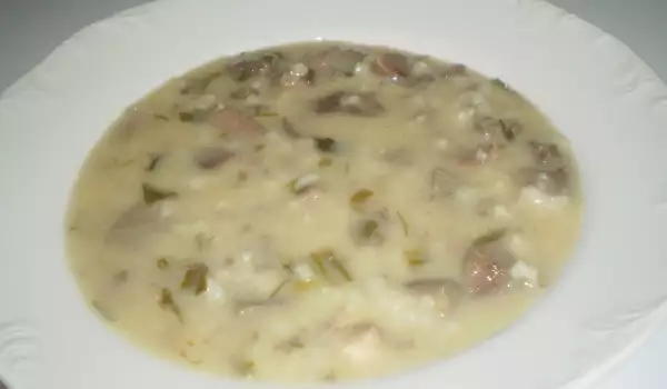 Вкусна супа от агнешки дреболии