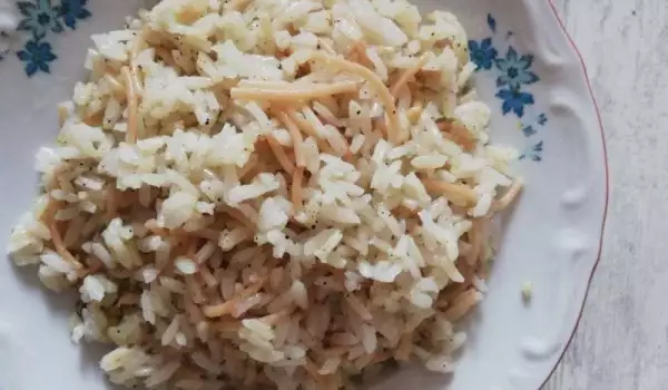 Арабски ориз с фиде