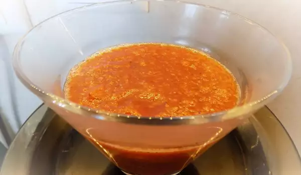 Бърз домашен кетчуп с кориандър