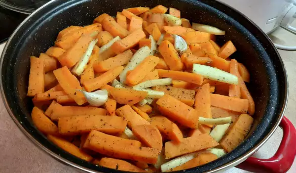 Батати, моркови и пащърнак на фурна