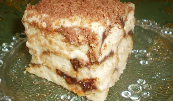 Бишкотена торта с крем Оле и Маскарпоне