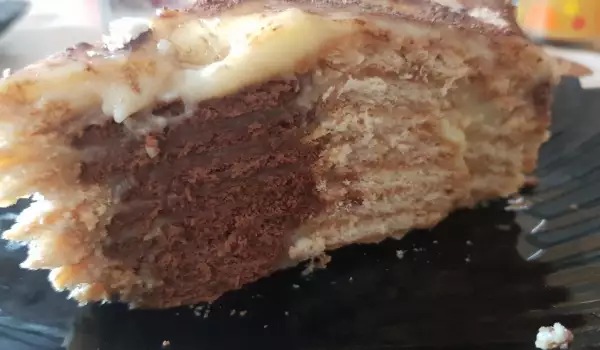 Бисквитена торта с Бейлис крем
