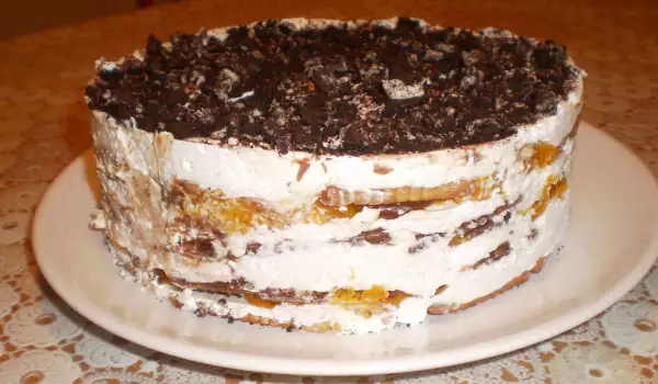 Бисквитена торта с тиква и течен шоколад