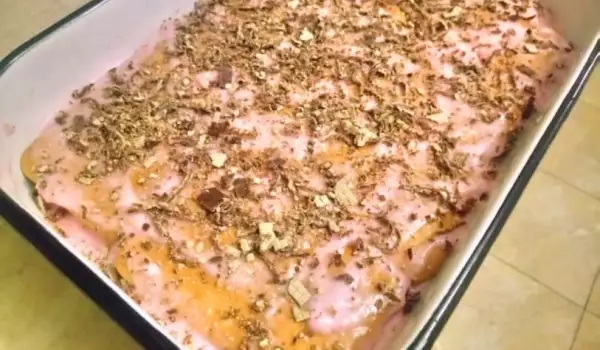 Бисквитена торта с тунквани вафли