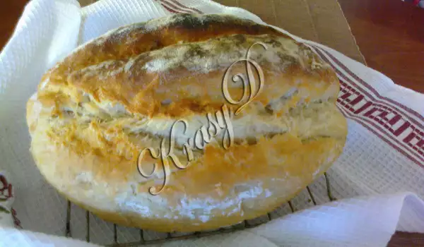 Бял хляб с жива закваска и хрупкава коричка