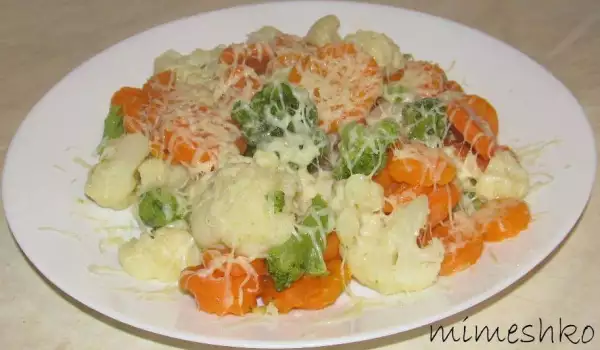 Зеленчуци на пара с кашкавал