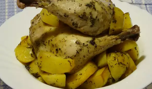 Пилешки бутчета със задушени картофки по провансалски