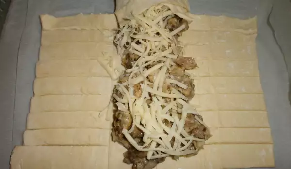 Бутерруло със свинско и сос Бешамел