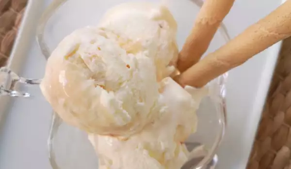 Домашен карамелен сладолед