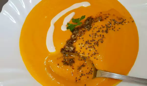 Кремсупа от моркови и селъри по провансалски