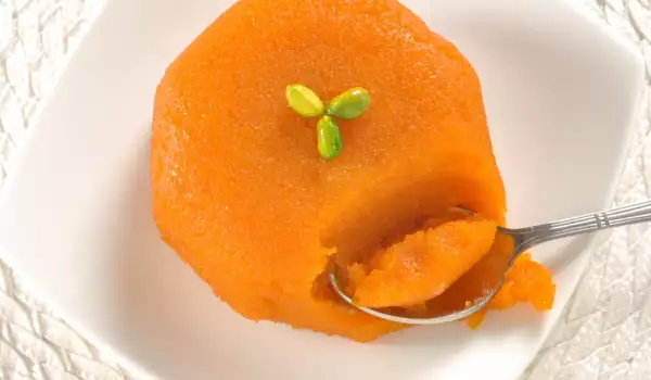 Сурови мини тортички с моркови